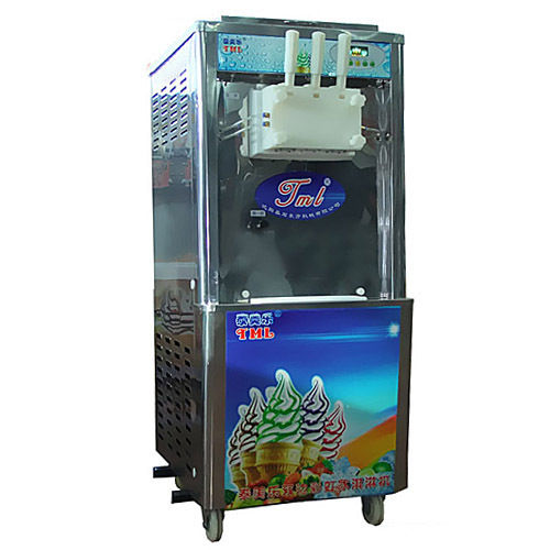 Soft Serve Ice Cream Machine - 220V/380V, 700x560x1320 mm | Dual Flavour Technology, Low Noise Operation, Digital Display Alerts, Patent Beater Design