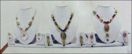 Kundan Meena Finish Stone Necklace Set