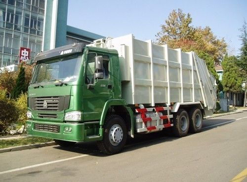 Compression Type Garbage Truck