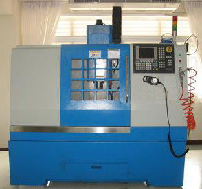 CNC Milling Machine XH400