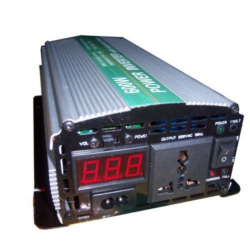  चार्जर के साथ पावर इन्वर्टर 600W 