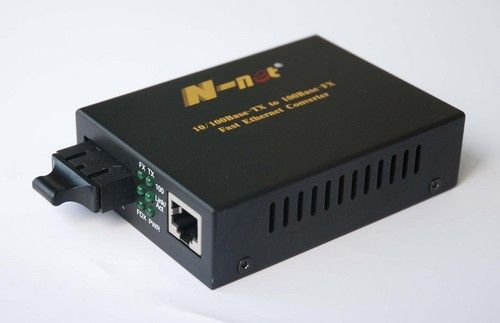 Преобразователь интернета. Медиаконвертер DMC-f15sc d-link. Медиаконвертер mcss2-10/100-1310-SC-20. Медиаконвертер 100 Mbit/s, 20 км., и-1550, SC. Преобразователь NPORT 5650-16.