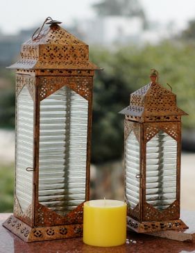 Metal Candle Holder - Rusty Finish, Available in 2 Sizes and High Durability