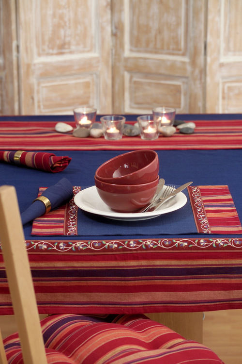 Vienna Stripe Table Linen