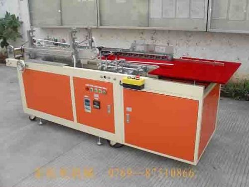 Plastic Box Gluing Machine