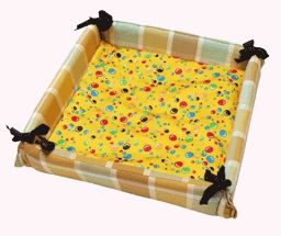 Cushioned Pet Bed With Extra Cushion