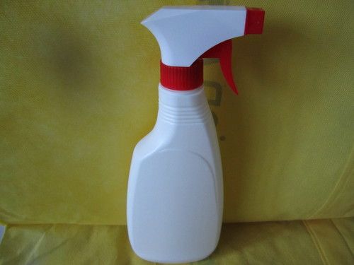 PE Spray Bottle