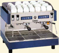 अर्ध स्वचालित कॉफी मशीन 