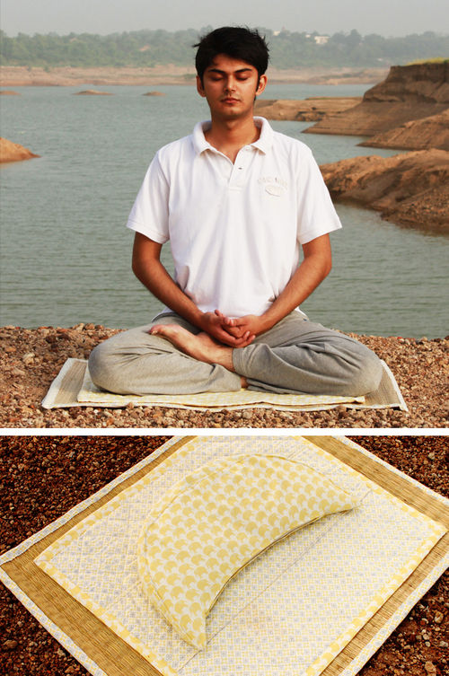 Meditation Pillow - Smiley