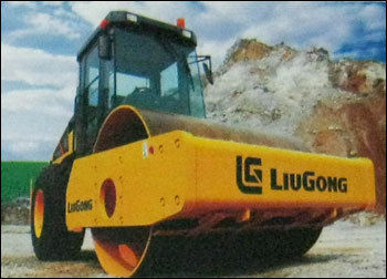 Single Drum Vibratory Roller