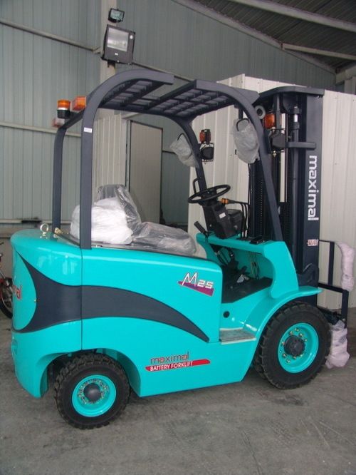 2.5t Maximal Four Wheel Electric Forklift