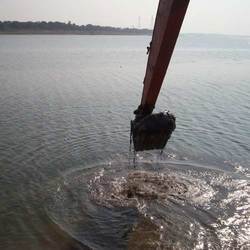 Underwater Dredging