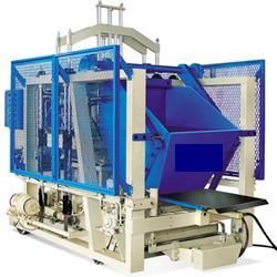 Hydraulic Operated Concrete Block Making Machine - Operating Capacity of 80-90 Hours, 3100mm x 2200mm x 2200mm Size | Enhanced Strength with Dual Vibrators and Six Hydraulic Levers