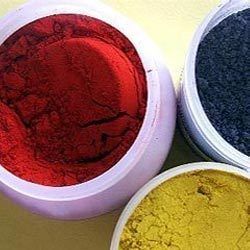 Solvent Dyes - Superior Quality Organic Solvent Coloring Agent | Highly Soluble in Water and Oil, Versatile for Hydrocarbon Fuels and Non-Polar Materials