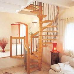 Wooden Staircase - Superior Quality Wood, Customizable Sizes & Designs, Termite Proof Finish