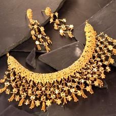 Gold Necklace Set - 61.458 gm Intricate Design, Includes Matching Large Earrings for Formal Occasions and Gifting