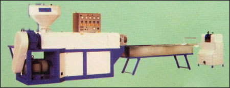 रीसाइक्लिंग और मिक्सिंग कलर मेकिंग प्लांट