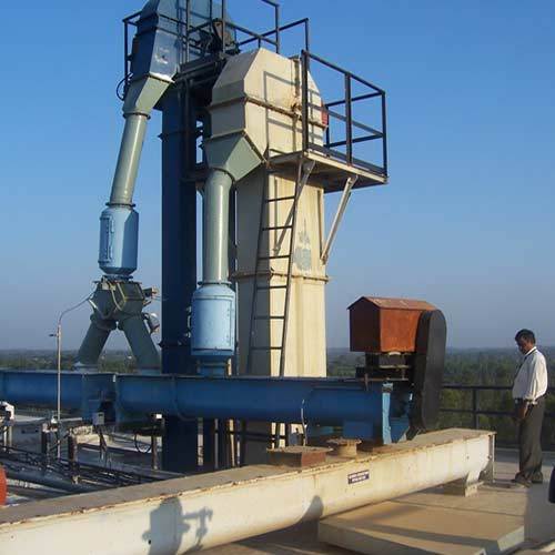 स्क्रू कन्वेयर और स्टोरेज सिस्टम