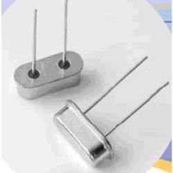 SMD Type Quartz Crystals Oscillators