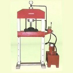 Hydraulic Operated Paper Plate Machine