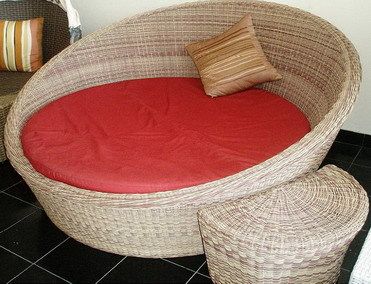 Outdoor Rattan Round Beds