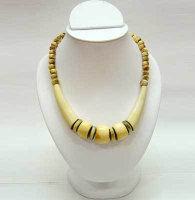 Elegant Horn Necklace