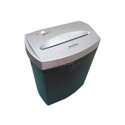 Cross Cut Paper Shredder - 5 Sheet Capacity, 230 mm Entry Width, 12L Waste Bin