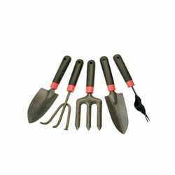 Garden Tools - High Quality Materials, Ergonomic Design, International Quality Standards | Zero Defect Assurance, Durable Performance