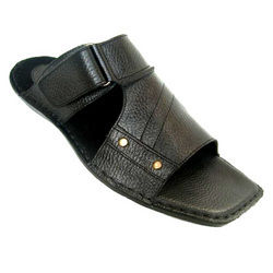 leather chappal