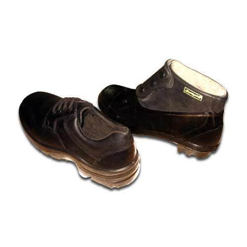 Men's Safety Shoes - Genuine Leather Material, Easy Wear & Remove Design, Custom Styles Available