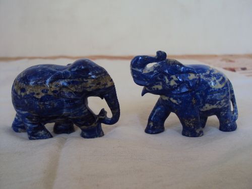 Elephants Gem Stone Statue