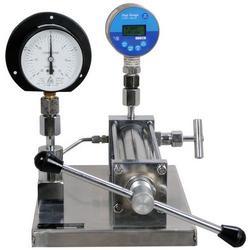 Pneumatic Pressure Gauge Comparator