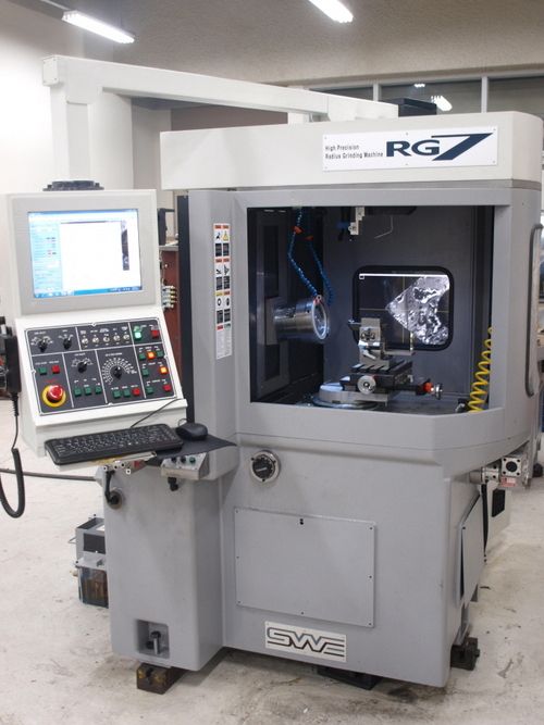 Radius Tool Grinding Machine