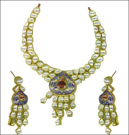 Metal Kundan Jewellery