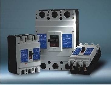 Moulded Case Circuit Breaker