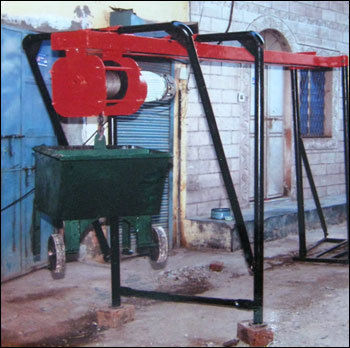 Builder Hoist