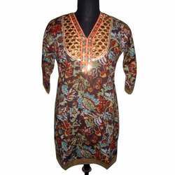 Printed V Neck Kurti