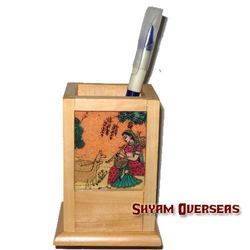 Wooden Pen Holder