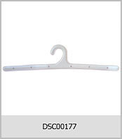 थ्रू एंड ड्यूरीज़ हैंगर