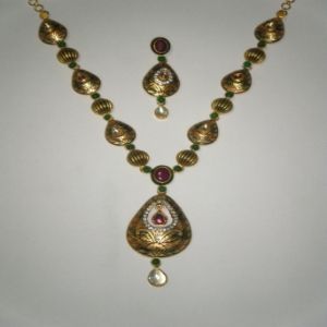 Antique Necklace Sets