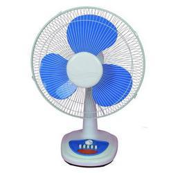 टेबल फैन