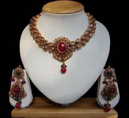 Antique Necklace Sets