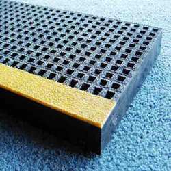 FRP Pultruded Gratings - High Durability & Tensile Strength | ADA Compliant, Wide Support Spans for Pedestrian Walkways and Platforms