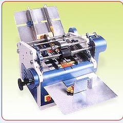 Automatic High Speed Label Batch Printing / Batch Coding Machine