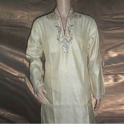 Embroided Kurta Pajyama