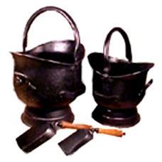 Iron Made Bucket Set With Shovels