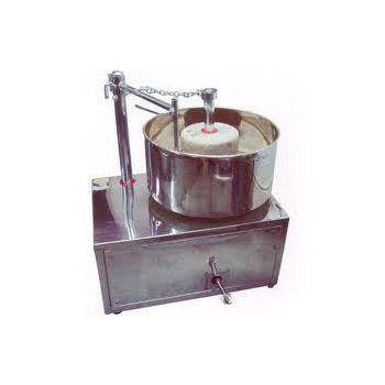 Commercial Lifting Wet Grinders - High Capacity, Durable Design | Smooth Operation for Bulk Batter Preparation