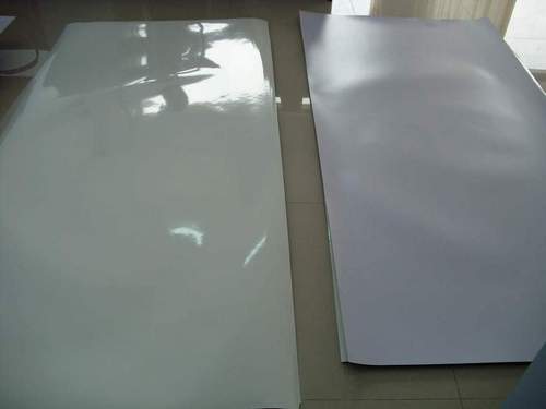 High Pressure Decorative Laminate (White and Off White Colors)