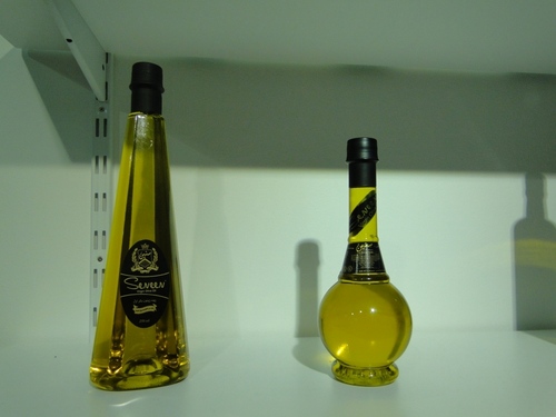 Extra Olive Oil - Glass & P.E.T Bottles, Tins, Flexi Tanks | Extra Virgin, Virgin, Pure, Certified ISO, GMP, HACCP, HALAL Quality