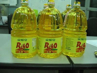 Refined Soybean Oil - High-Grade Processing | Odorless, Distinctive Flavor, Enhances Aromas